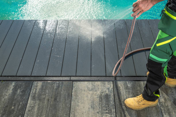 Best Deck Pressure Washing  in Creola, AL