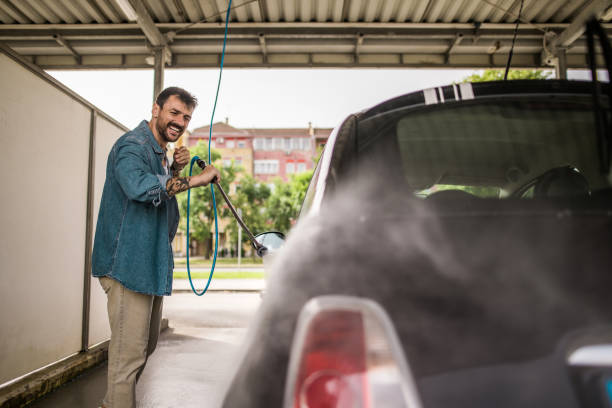 Best Commercial Building Pressure Washing  in Creola, AL